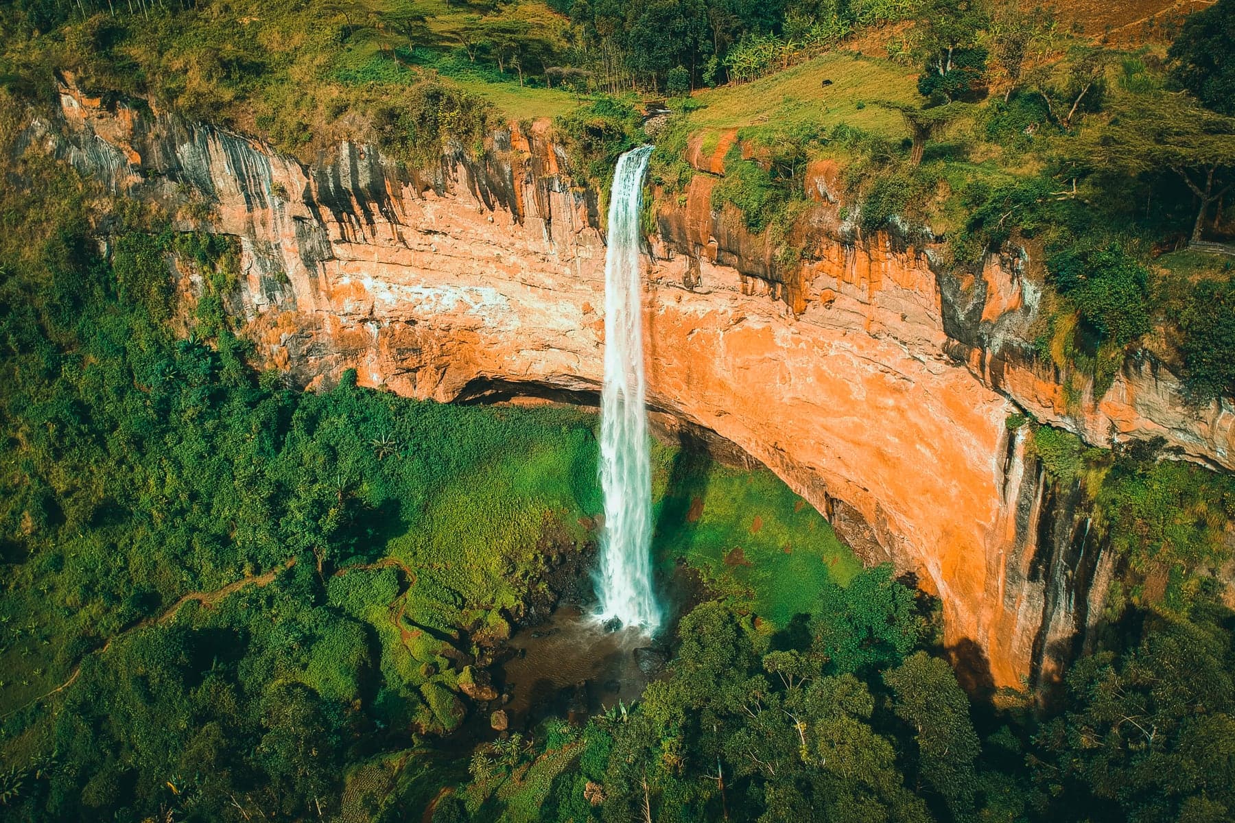 8-Day Nile to the Highlands: Kampala, Jinja and Sipi Falls